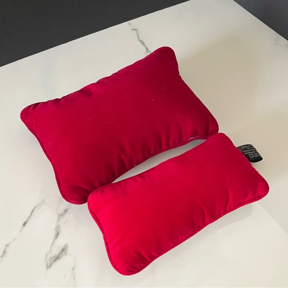 SET of 2 